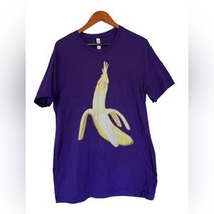 Cockatiel/banana graphic womens tshirt
